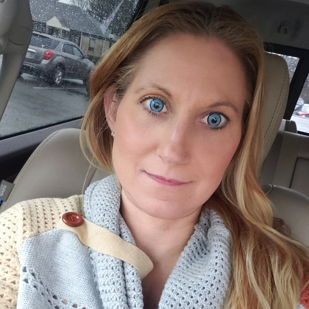 Meet your Posher, Renee